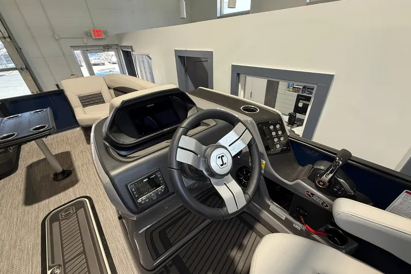 Slide: The Image of Harris Sunliner 230 SPORT 2026 - 13