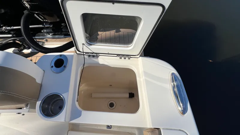 Slide: The Image of Scout 277 LXF 2020 - 19