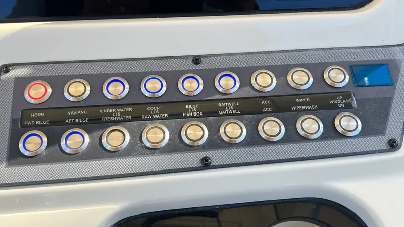 Slide: The Image of Scout 277 LXF 2020 - 25