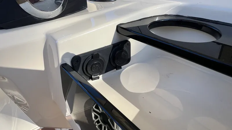 Slide: The Image of Scout 277 LXF 2020 - 33