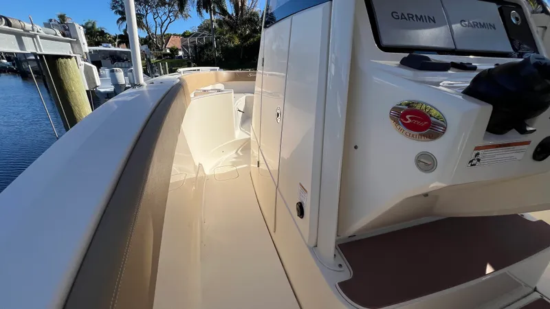 Slide: The Image of Scout 277 LXF 2020 - 42