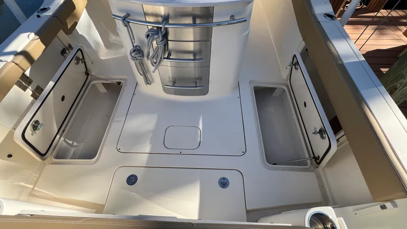 Slide: The Image of Scout 277 LXF 2020 - 9