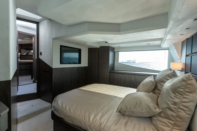 Slide: The Image of Galeon 47 SKY 2023 - 24