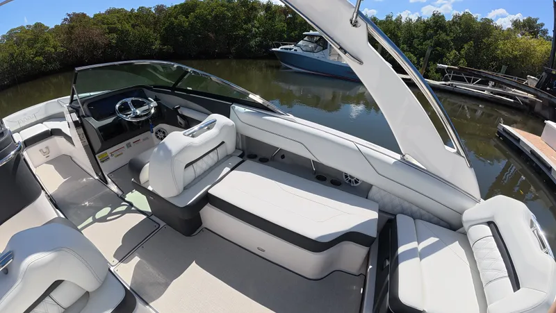 Slide: The Image of Regal LX4 2025 - 9