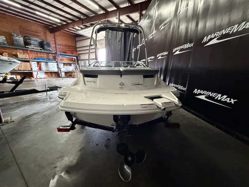 Slide: The Image of Sea Ray 185 Sport 2011 - 8