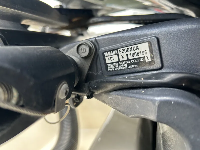 Slide: The Image of Scout 275 LXF 2018 - 19