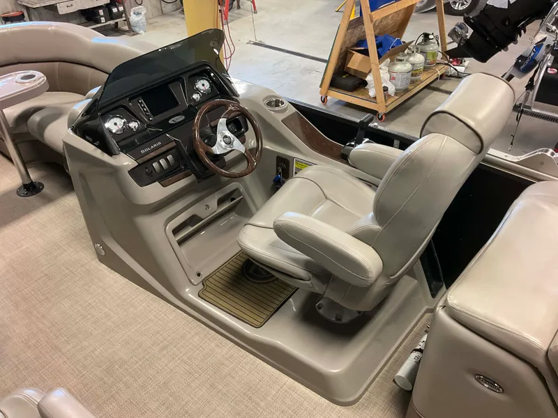 Slide: The Image of Premier 235 2014 - 44