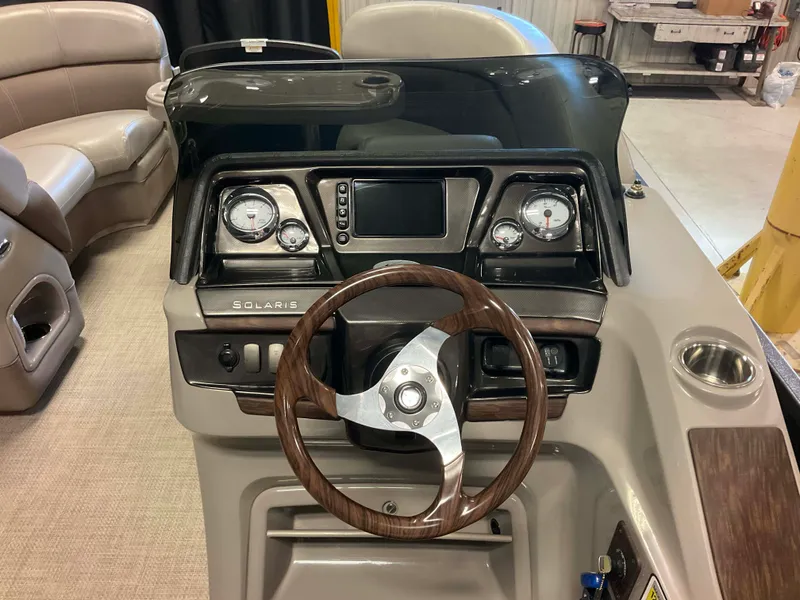 Slide: The Image of Premier 235 2014 - 46