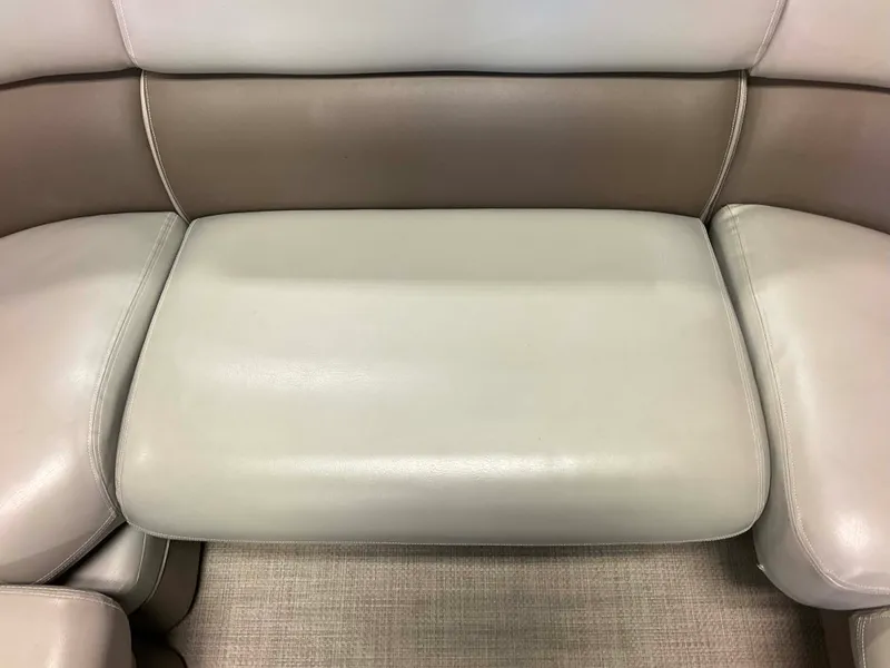 Slide: The Image of Premier 235 2014 - 62