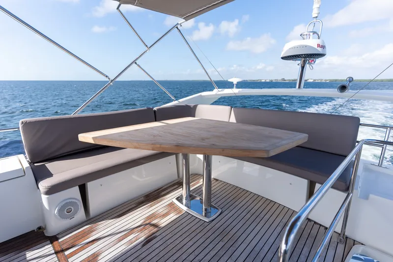 Slide: The Image of Prestige 50 FLY 2017 - 15