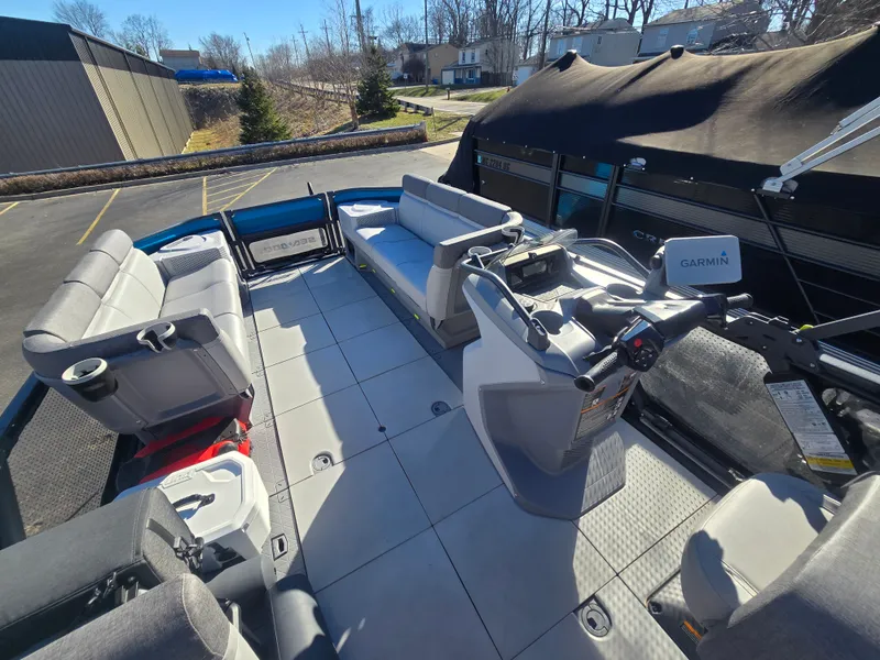 Slide: The Image of Sea-Doo CRUISE 21 2023 - 13