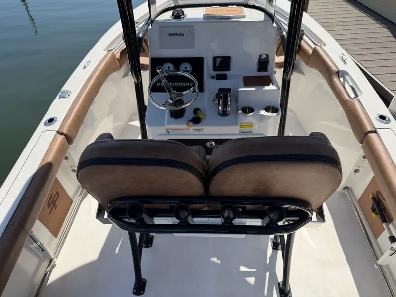 Slide: The Image of Sea Pro 219 CC 2020 - 17