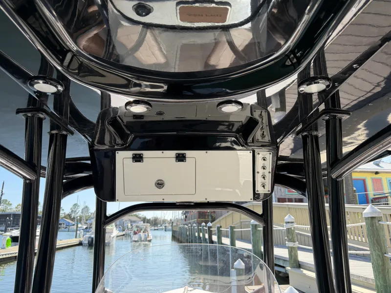 Slide: The Image of Sea Pro 219 CC 2020 - 33