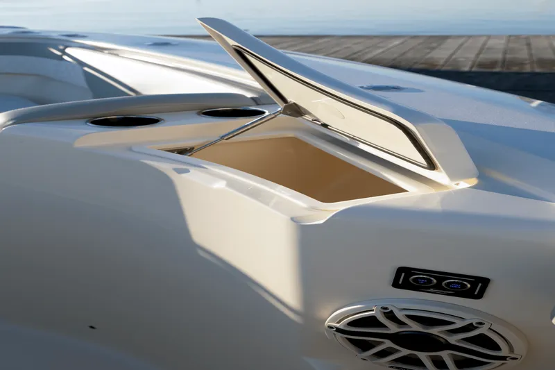 Slide: The Image of Scout 357 LXF 2025 - 27