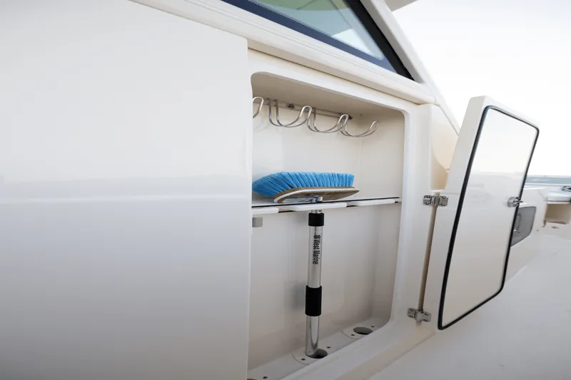 Slide: The Image of Scout 357 LXF 2025 - 50