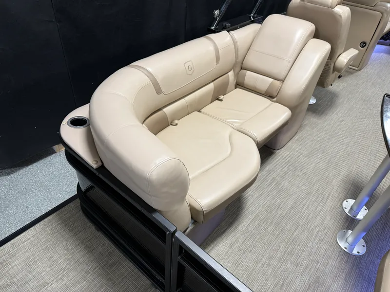 Slide: The Image of Godfrey AQUA PATIO 235SD 2018 - 35