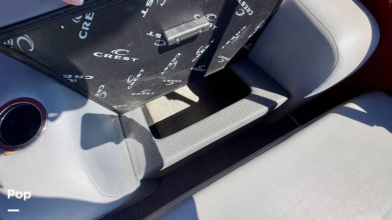 Slide: The Image of Crest Classic 240 DLX 2022 - 16847096