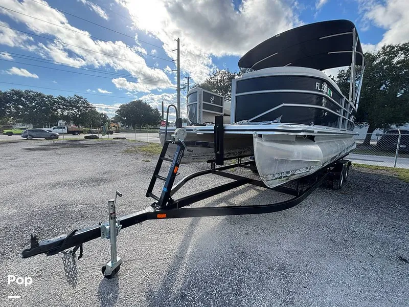 Slide: The Image of Cypress Cay Seabreeze 232 Freedom 2023 - 16843462