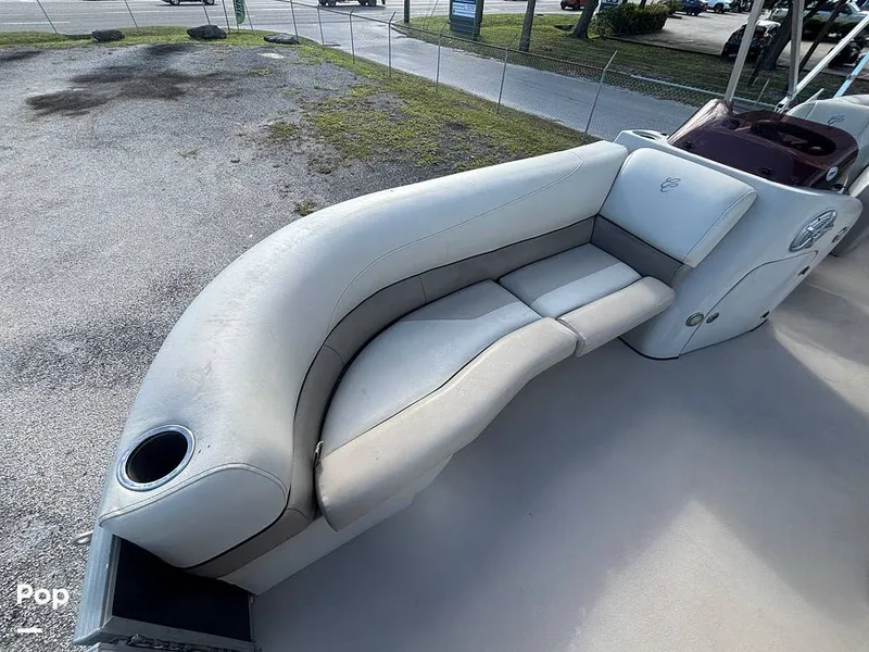 Slide: The Image of Cypress Cay Seabreeze 232 Freedom 2023 - 16843504