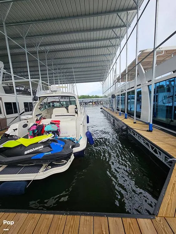 Slide: The Image of Sea Ray 40 Sundancer 2008 - 16848665