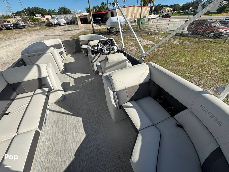 Slide: The Image of Harris Cruiser 210 2023 - 16846723