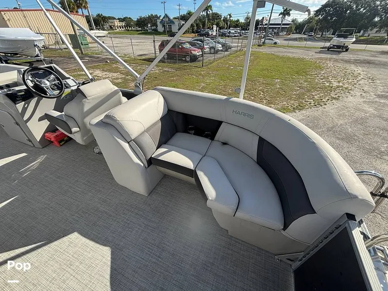Slide: The Image of Harris Cruiser 210 2023 - 16846726