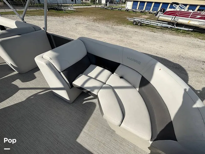 Slide: The Image of Harris Cruiser 210 2023 - 16846528
