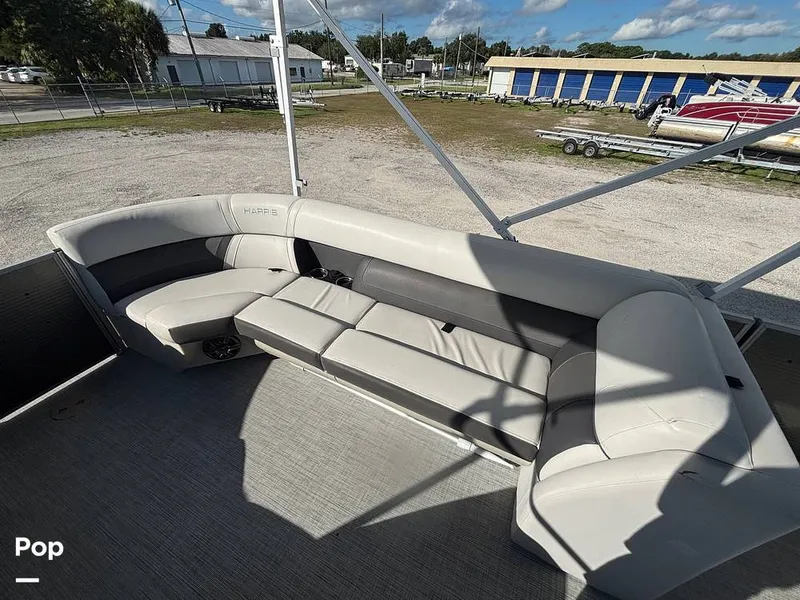 Slide: The Image of Harris Cruiser 210 2023 - 16846700