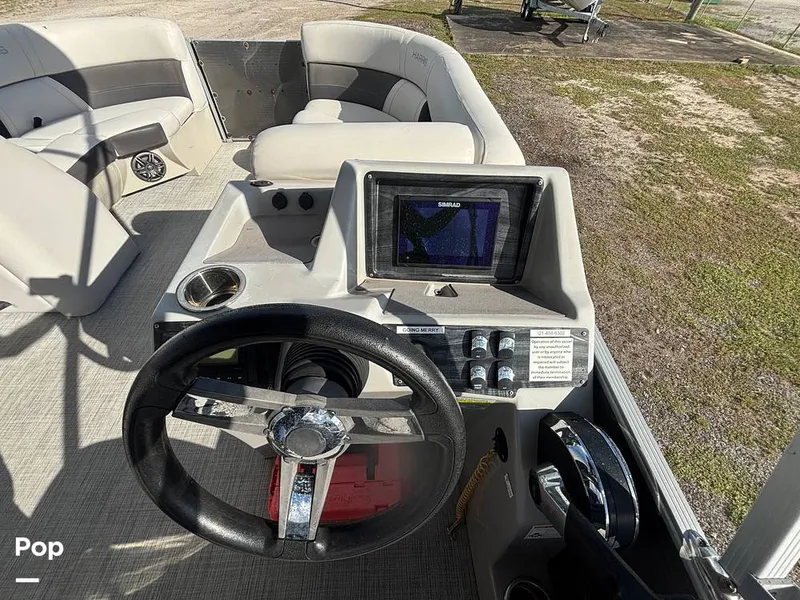 Slide: The Image of Harris Cruiser 210 2023 - 16846689