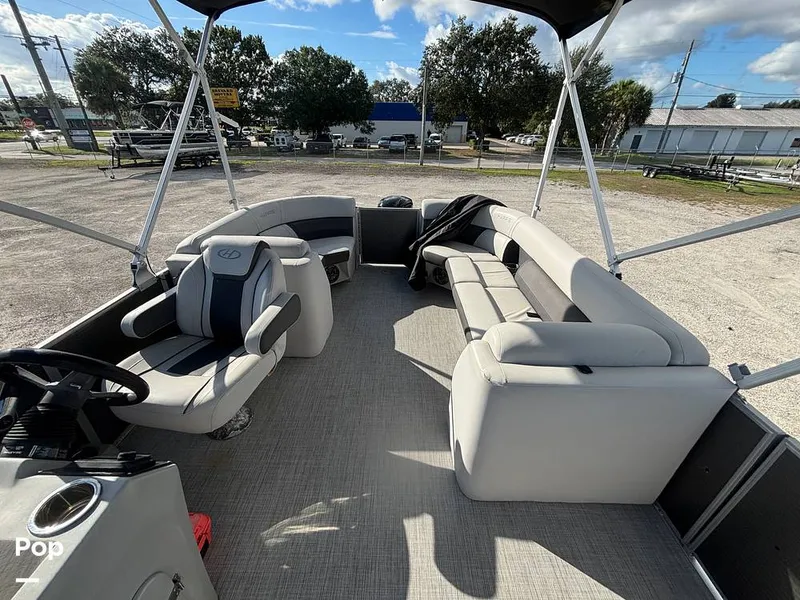 Slide: The Image of Harris Cruiser 210 2023 - 16846698