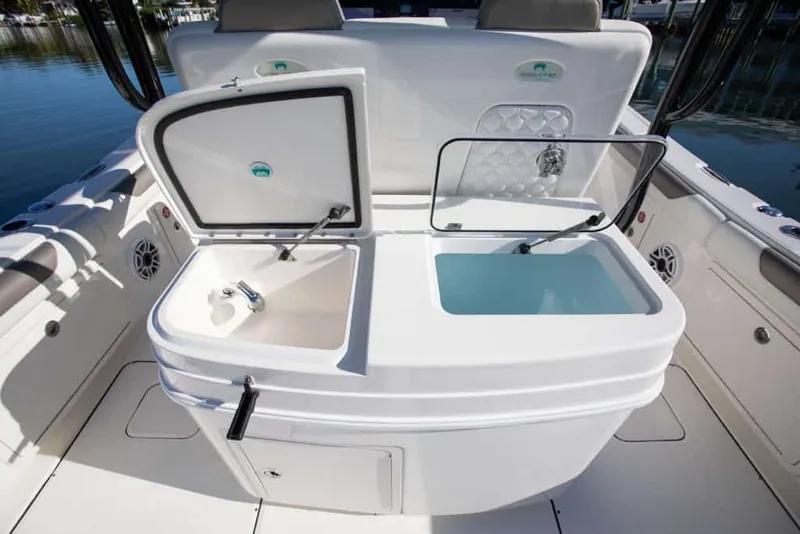 Slide: The Image of World Cat 325CC 2027 - 44