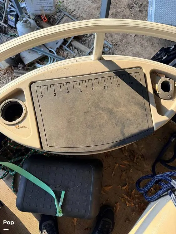 Slide: The Image of Sun Tracker Bass Buggy 18 dlx 2023 - 16859447