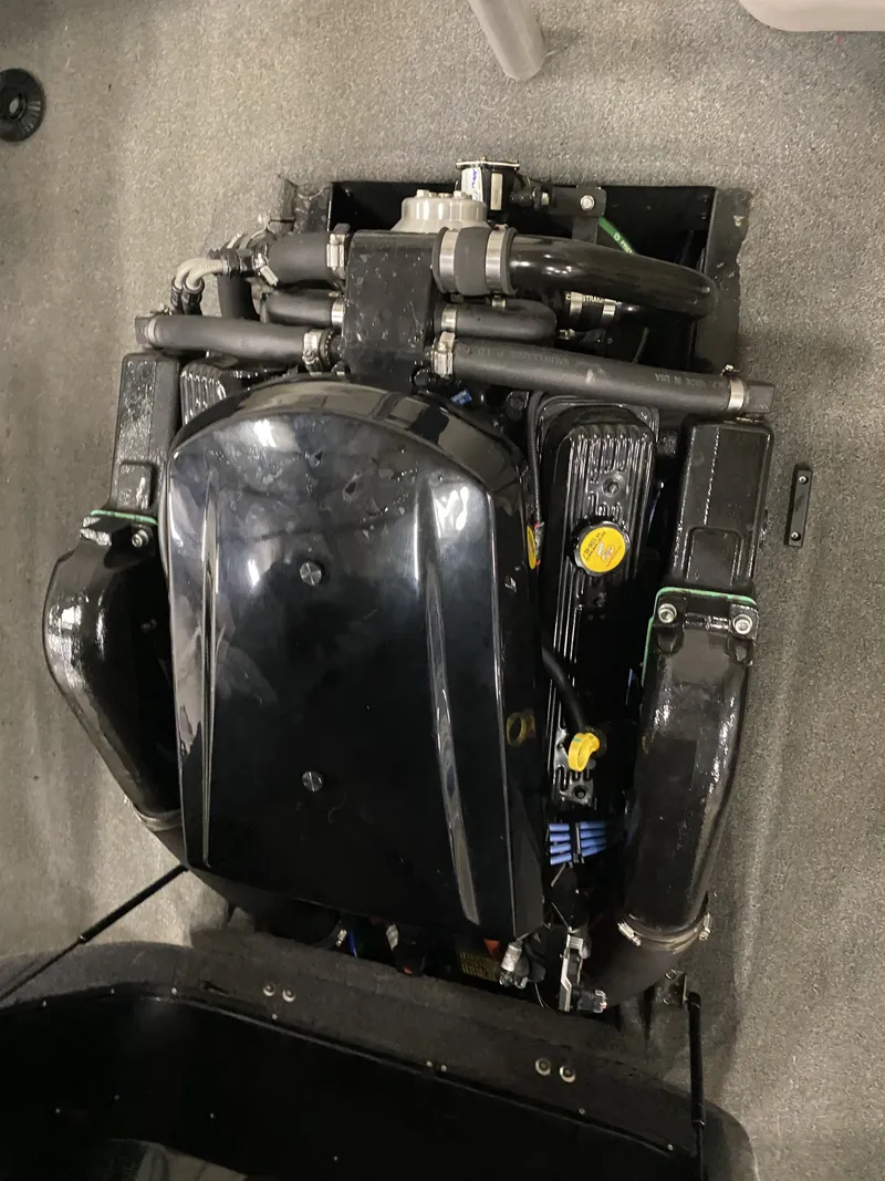 Slide: The Image of Malibu RESPONSE 2011 - 25