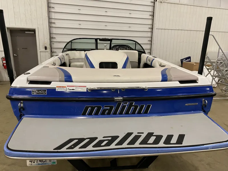 Slide: The Image of Malibu RESPONSE 2011 - 8