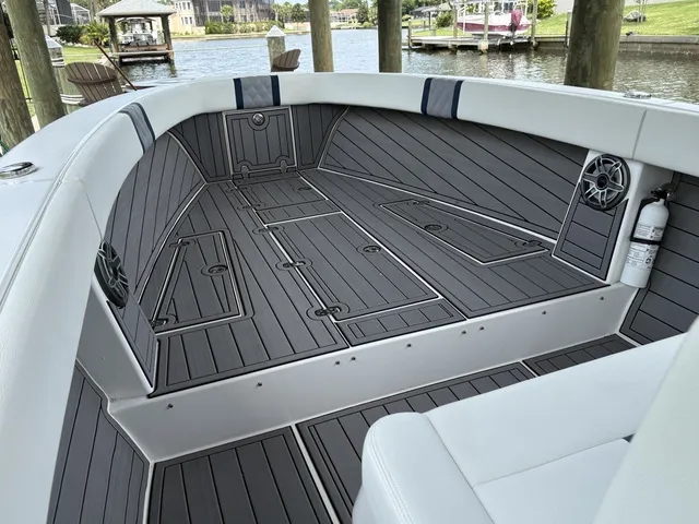 Slide: The Image of Action Marine 25' Runabout 2023 - 6