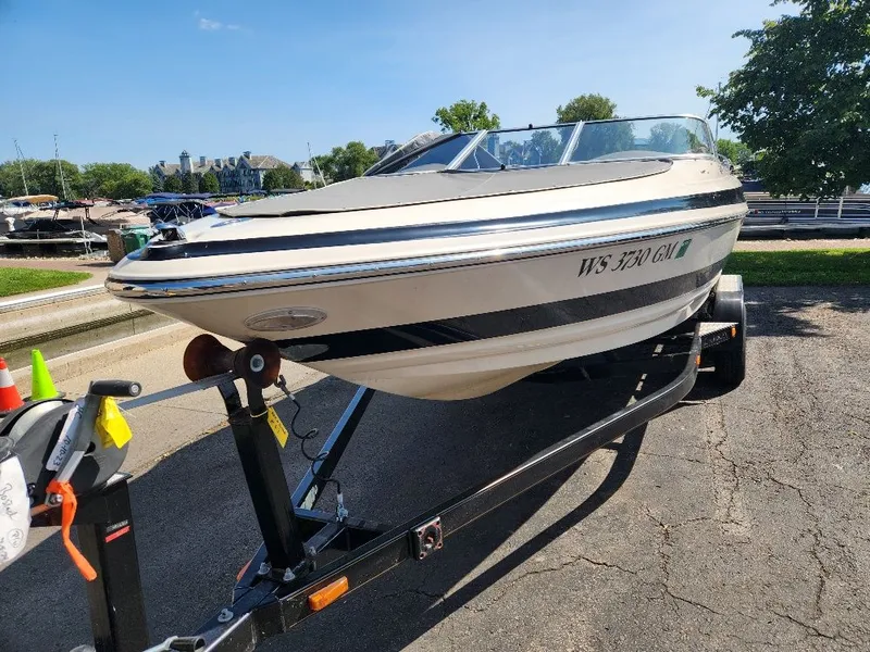 Slide: The Image of Larson 230 LXI 2003 - 2