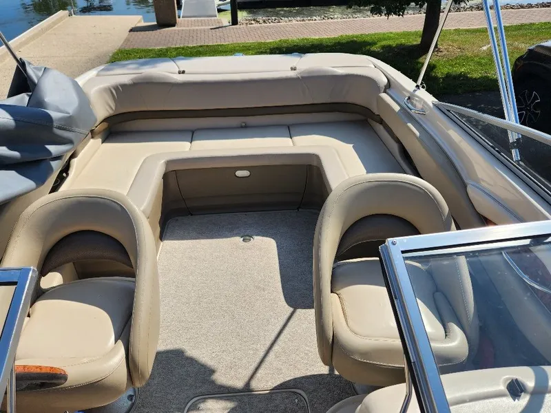 Slide: The Image of Larson 230 LXI 2003 - 8