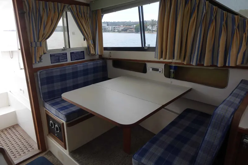 Slide: The Image of Blackfin 29 Flybridge 1988 - 35