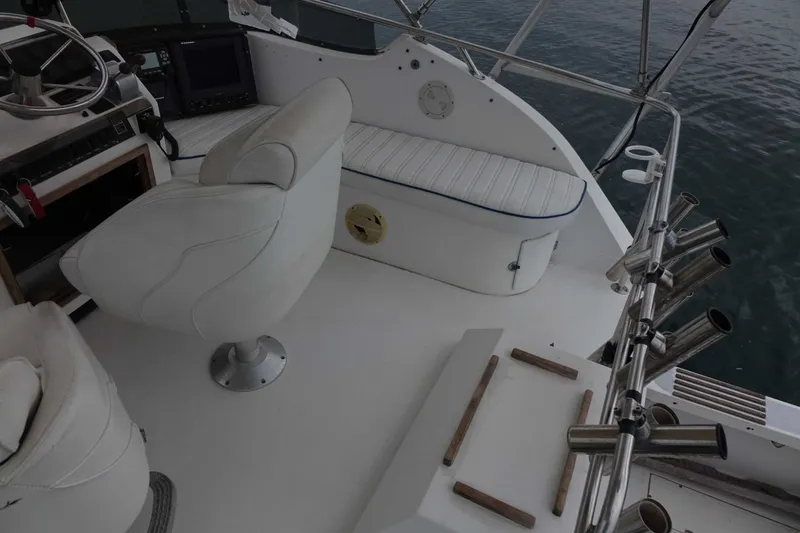 Slide: The Image of Blackfin 29 Flybridge 1988 - 17