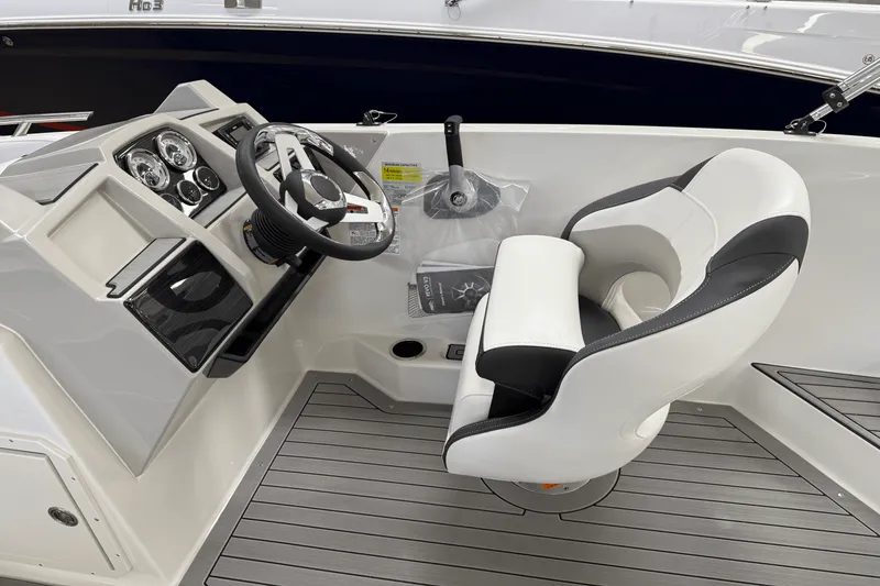 Slide: The Image of Starcraft 211SVX OB 2025 - 17