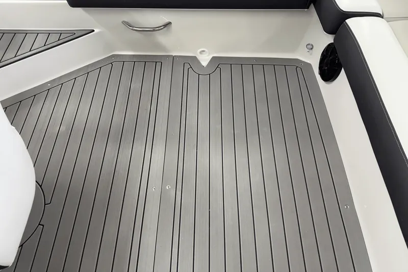 Slide: The Image of Starcraft 211SVX OB 2025 - 21