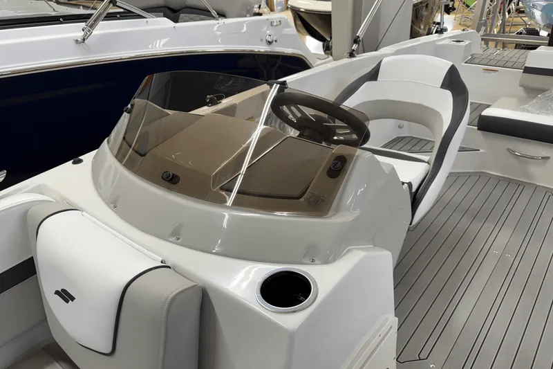 Slide: The Image of Starcraft 211SVX OB 2025 - 28