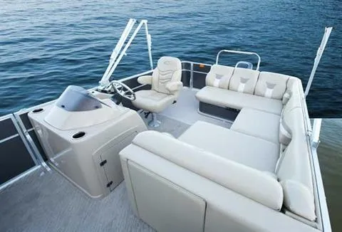 Slide: The Image of Crest II 250 Chiller 2012 - 5