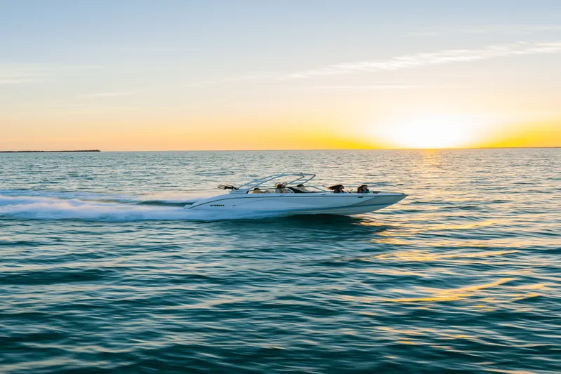 Slide: The Image of Yamaha 222S 2025 - 36