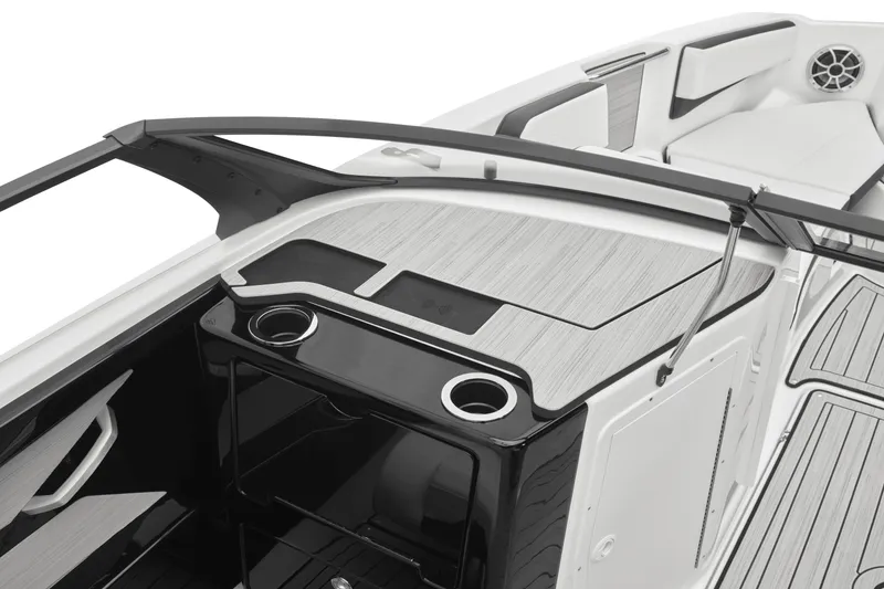 Slide: The Image of Yamaha 222S 2025 - 52