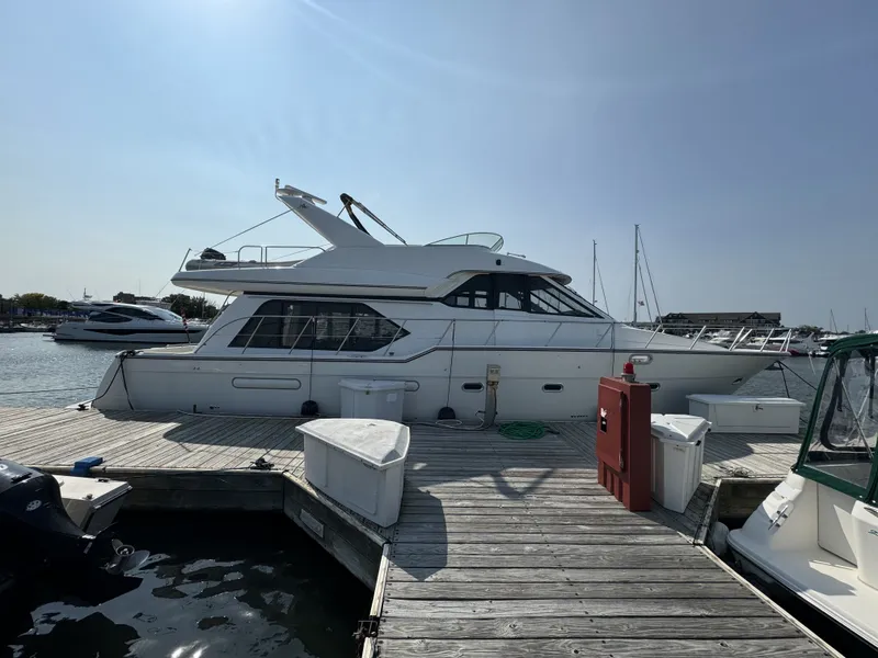 Slide: The Image of Bayliner 5288 PILOTHOUSE MOTORHOUSE 2000 - 3