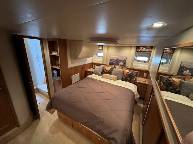 Slide: The Image of Bayliner 5288 PILOTHOUSE MOTORHOUSE 2000 - 41