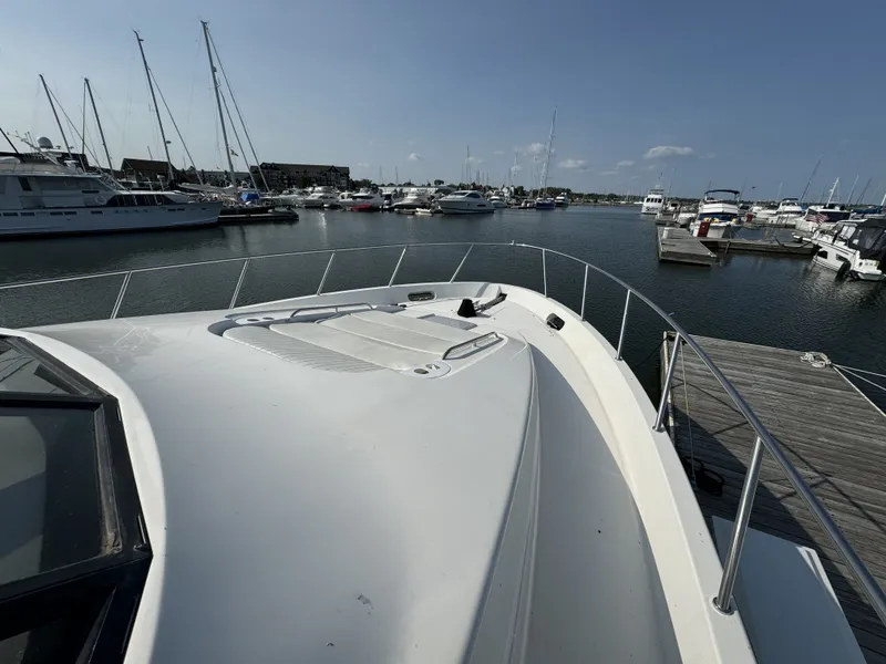 Slide: The Image of Bayliner 5288 PILOTHOUSE MOTORHOUSE 2000 - 8