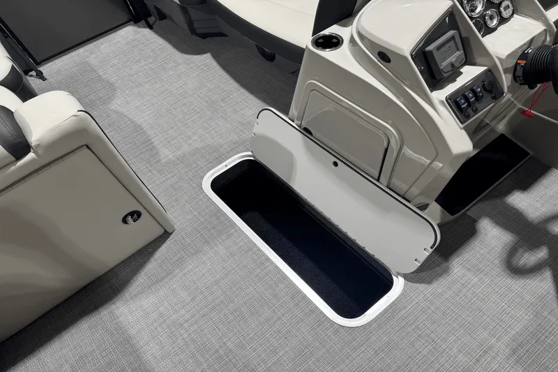 Slide: The Image of Starcraft EXS 3 TT 2025 - 5