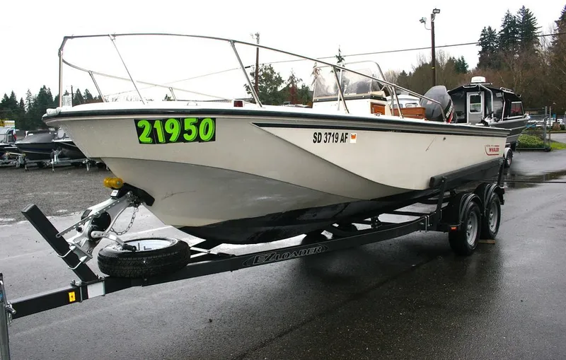 Slide: The Image of Boston Whaler 20 Outrage 1987 - 8